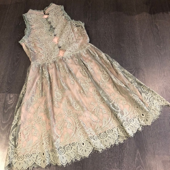 Stretch short lace dress - Picture 7 of 12